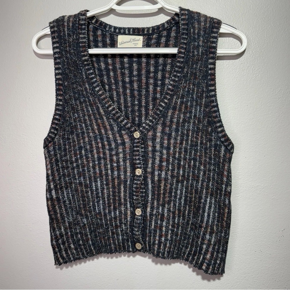 Universal Thread Multicolor Knit Vest - image 1
